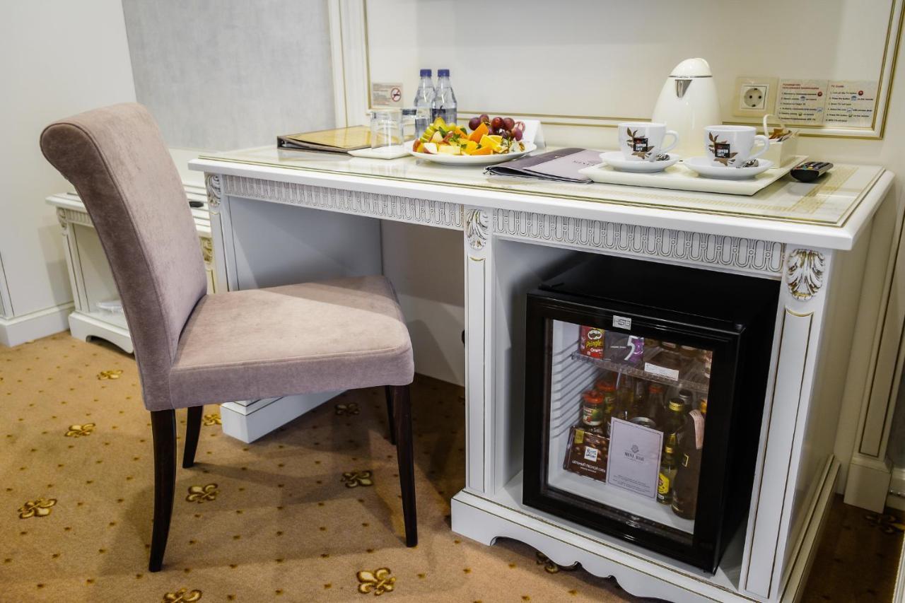 Imperial Palace Hotel Minszk Kültér fotó